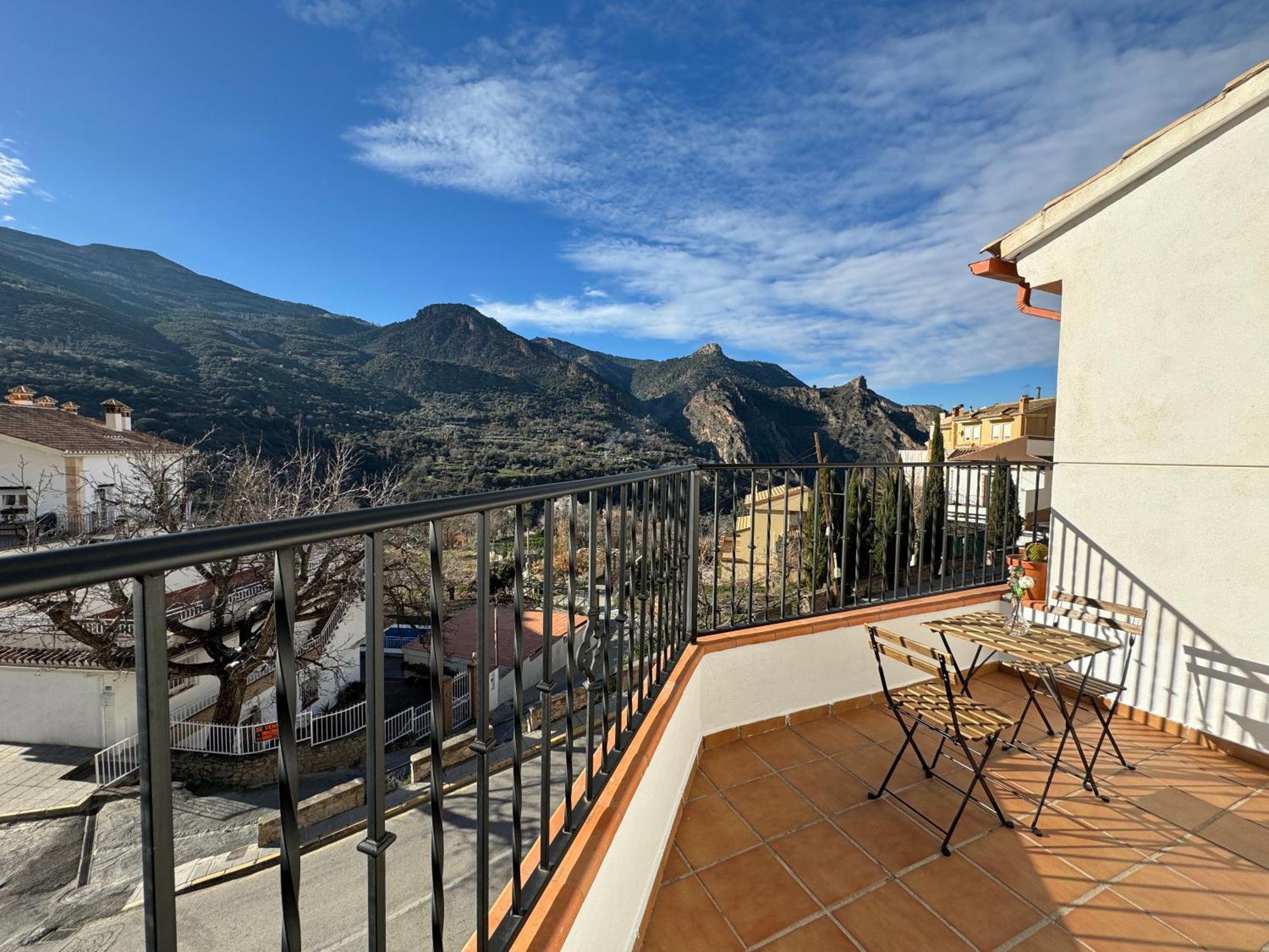 Casa A La Vera De La Sierra Güéjar Sierra Exterior foto